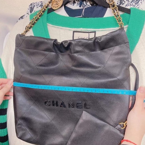 Inspired Cc22 black caviar with gold hardware - Picture 2 of 4